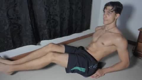 corey_vale online show from July 22, 9:56 am