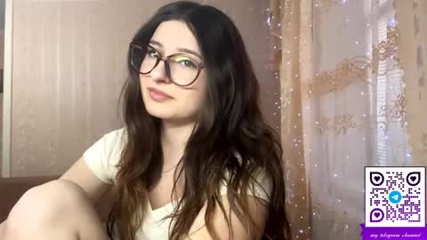 Elisheva online show from April 22, 12:07 pm