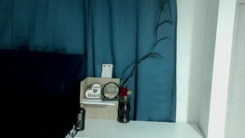 CoreyGlover online show from April 24, 9:56 am