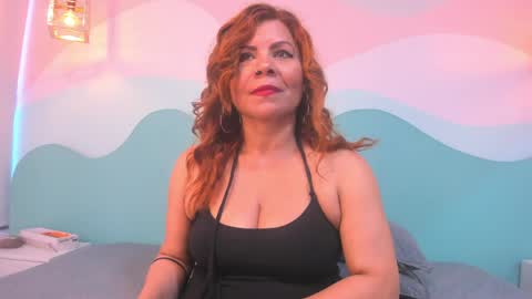 Snapshot of corina_taylor12 chatting on May 29, 12:25 pm corina_taylor12 online show from May 29, 12:25 pm