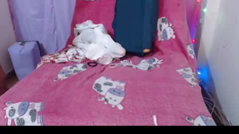 corinnahothotxxx online show from February 8, 12:50 pm