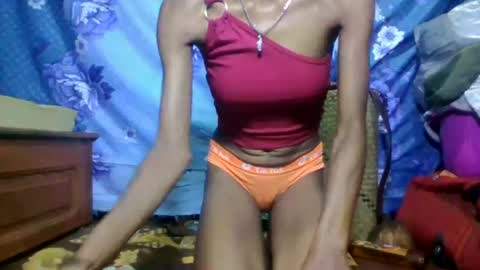 Snapshot of corisexy chatting on June 18, 6:46 am corisexy online show from June 18, 6:46 am