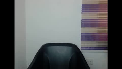 Snapshot of cornxcunt chatting on October 21, 6:52 pm cornxcunt online show from October 21, 6:52 pm