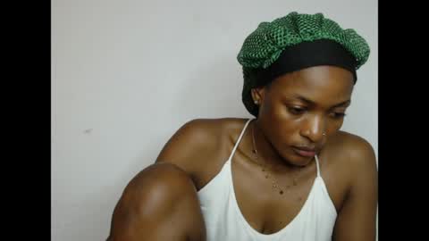 Snapshot of cornxslut chatting on June 5, 8:31 am cornxslut online show from June 5, 8:31 am
