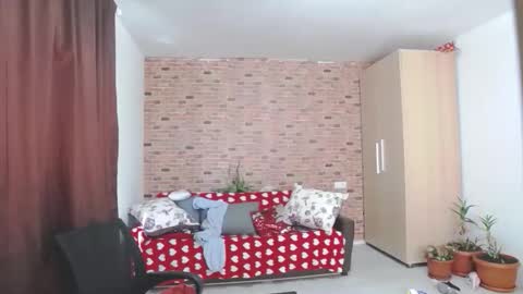 Elisa online show from October 13, 8:36 am