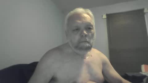 Snapshot of coryp chatting on December 1, 12:37 am coryp online show from December 1, 12:37 am