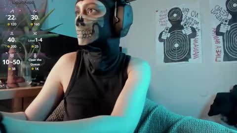 cos_operator online show from September 17, 8:43 pm