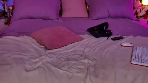 Sia online show from February 19, 3:06 am