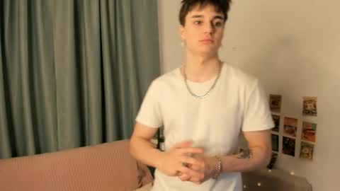 Henry online show from March 9, 8:24 pm