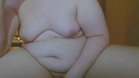 Snapshot of cosmicjones88 chatting on February 6, 8:39 am cosmicjones88 online show from February 6, 8:39 am