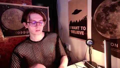 Snapshot of cosmonudes chatting on January 13, 5:33 pm Barry online show from January 13, 5:33 pm