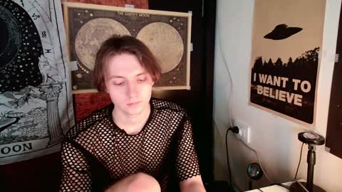 Snapshot of cosmonudes chatting on January 23, 7:54 am Barry online show from January 23, 7:54 am