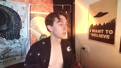 Snapshot of cosmonudes chatting on September 14, 2:16 pm Barry online show from September 14, 2:16 pm