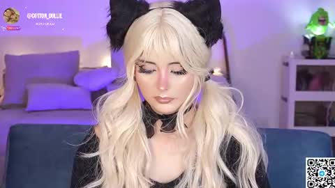 Snapshot of cotton_dollie chatting on July 14, 2:05 am Dollie online show from July 14, 2:05 am
