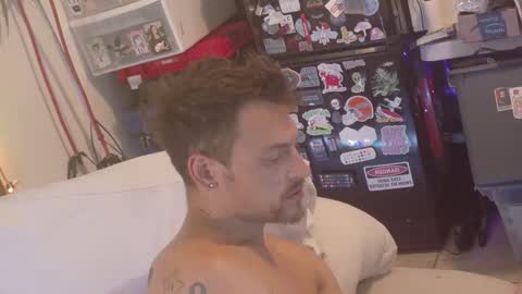 Snapshot of cough2getoff chatting on January 19, 6:28 am Corey online show from January 19, 6:28 am