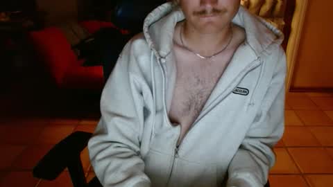 couldbe online show from December 4, 8:45 am