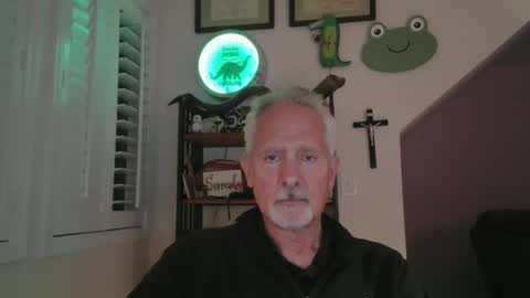 Snapshot of count_of_monte_christo chatting on June 23, 1:58 am count_of_monte_christo online show from June 23, 1:58 am