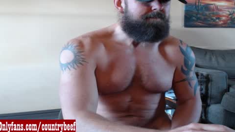 countrybeef online show from February 28, 4:20 pm