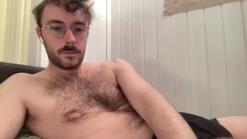 Snapshot of couple_24_28 chatting on December 4, 4:27 pm couple_24_28 online show from December 4, 4:27 pm