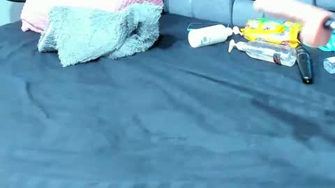 Snapshot of couple_gold69 chatting on January 27, 12:16 pm Andrea and Scott online show from January 27, 12:16 pm