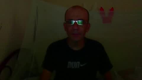 Snapshot of couple_hot86 chatting on November 6, 12:17 pm couple_hot86 online show from November 6, 12:17 pm