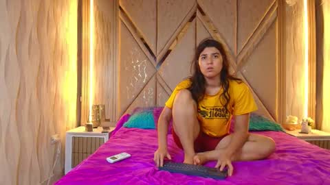 Snapshot of couple_hot_2025 chatting on November 15, 1:25 am Ricardo Isabella online show from November 15, 1:25 am