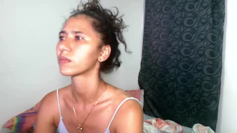 Snapshot of couple_naughty01 chatting on September 23, 3:48 pm couple_naughty01 online show from September 23, 3:48 pm