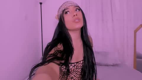 Snapshot of couple_sexxo chatting on March 4, 12:39 am Couple sexxo online show from March 4, 12:39 am