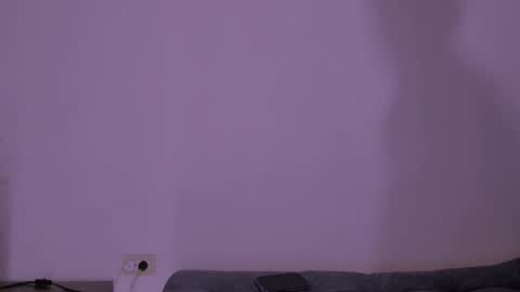 Snapshot of couple_sexxo chatting on September 21, 2:13 am Couple sexxo online show from September 21, 2:13 am