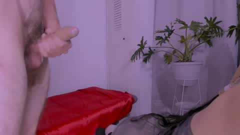 Snapshot of couple_sexxo chatting on October 26, 2:28 am Couple sexxo online show from October 26, 2:28 am