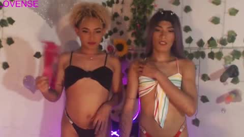 ALEXA  KIM online show from March 5, 8:32 pm