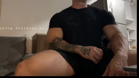 couplemuscle40 online show from October 22, 11:26 pm