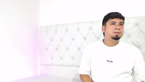 Juli and Liam online show from May 22, 5:47 am