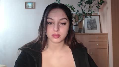 Courtney online show from January 25, 7:49 am