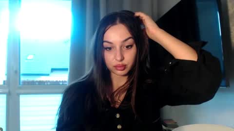 Courtney online show from October 7, 1:52 pm