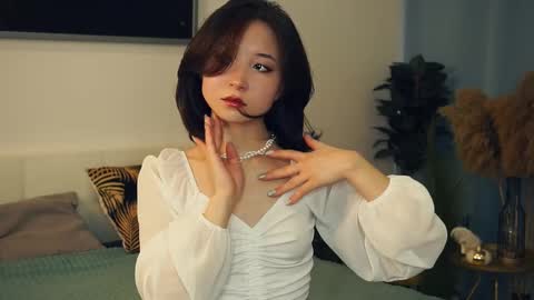 Yui online show from February 22, 8:07 am