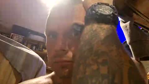Snapshot of covict6969 chatting on May 28, 5:38 am covict6969 online show from May 28, 5:38 am