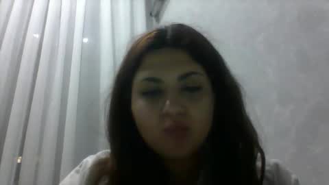 cow_on_cam online show from November 11, 8:42 pm