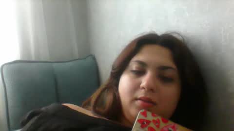 cow_on_cam online show from November 17, 9:15 am