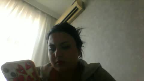 cow_on_cam online show from December 1, 10:42 am