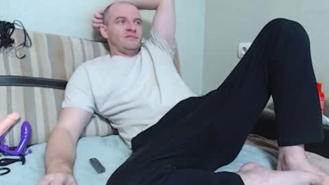 Damien online show from April 23, 7:41 am