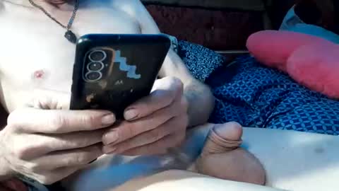 Snapshot of cowboysprincess chatting on April 10, 9:41 pm Cowboy-Ohiolook online show from April 10, 9:41 pm