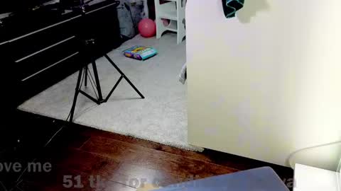 Snapshot of coy_girl_ chatting on December 7, 1:07 pm My name is Emma  - HELP COLLECT TOKENS FOR THE OPERATION FOR MY DAUGHTER online show from December 7, 1:07 pm