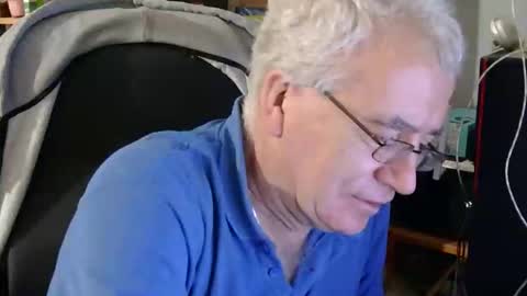 Snapshot of coyote017 chatting on March 16, 3:38 pm coyote017 online show from March 16, 3:38 pm