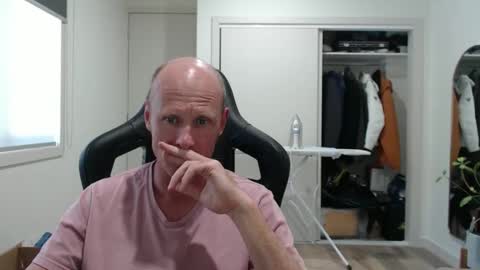 Snapshot of cptduckpants chatting on February 3, 3:04 am cptduckpants online show from February 3, 3:04 am