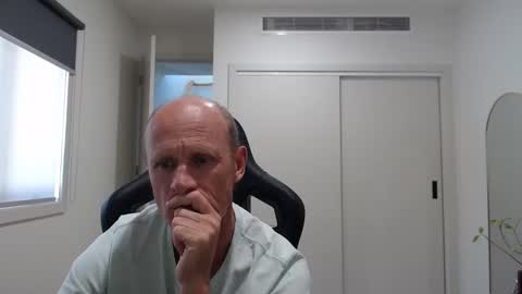 Snapshot of cptduckpants chatting on February 19, 4:52 am cptduckpants online show from February 19, 4:52 am