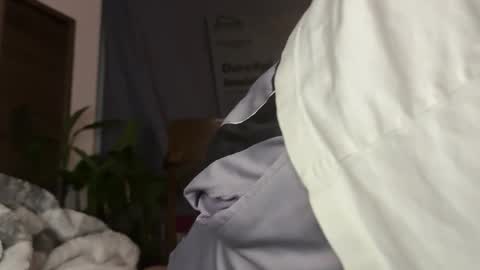 cr9222 online show from February 28, 6:36 am