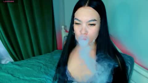 Snapshot of crazy__berry chatting on October 14, 6:47 am Eva online show from October 14, 6:47 am