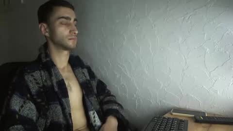 crazy online show from December 15, 6:18 am