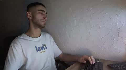 crazy online show from December 19, 6:23 am